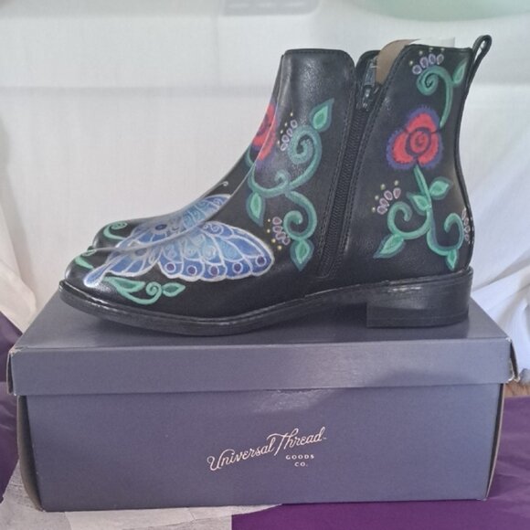 Hand Painted Colorful Butterfly Ankle Boots 8.5 - Picture 4 of 11